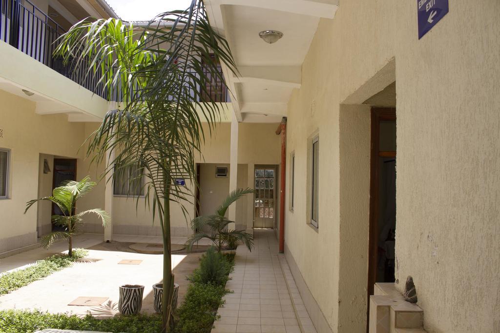 Isibania Borderpoint Lodge Migori Extérieur photo