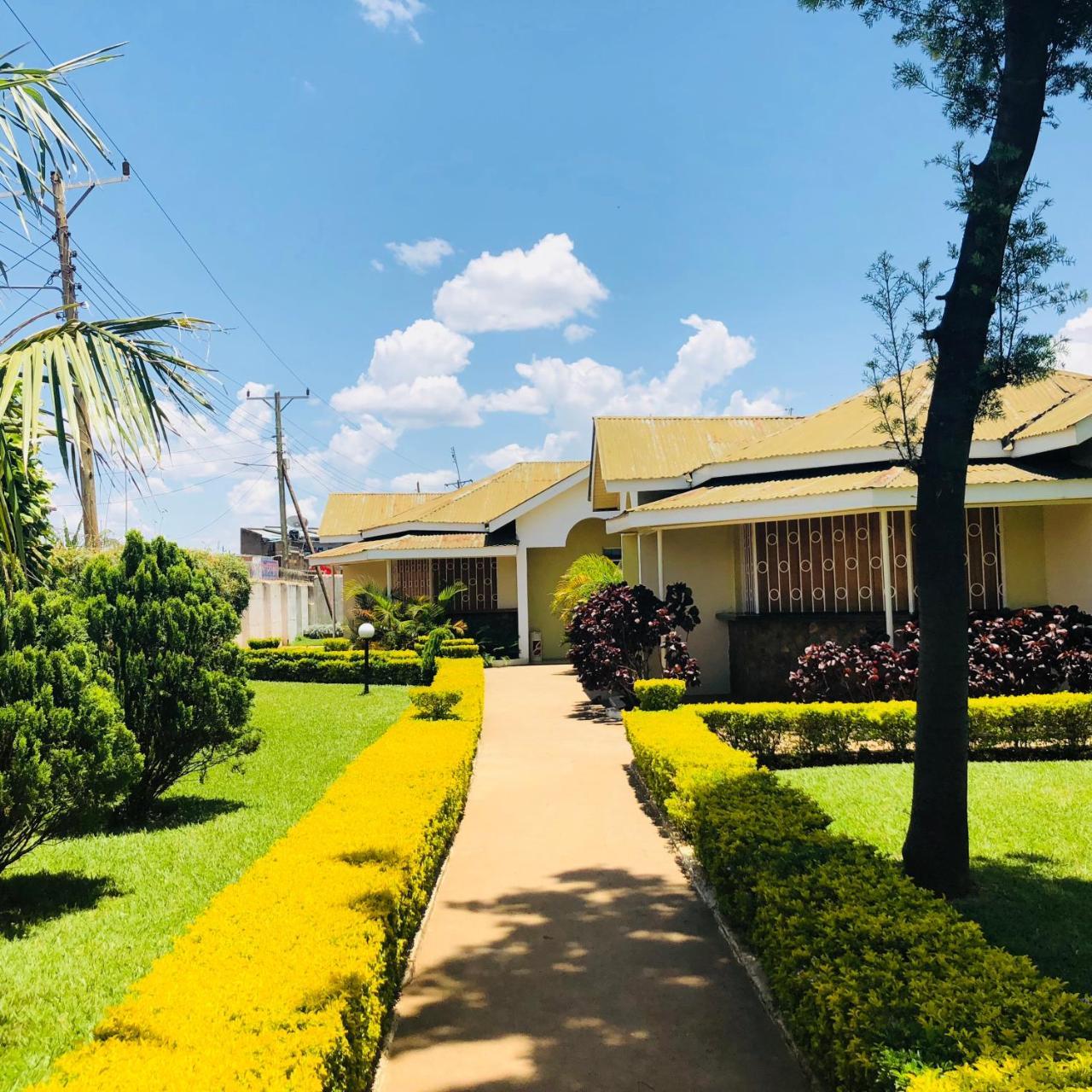 Isibania Borderpoint Lodge Migori Extérieur photo